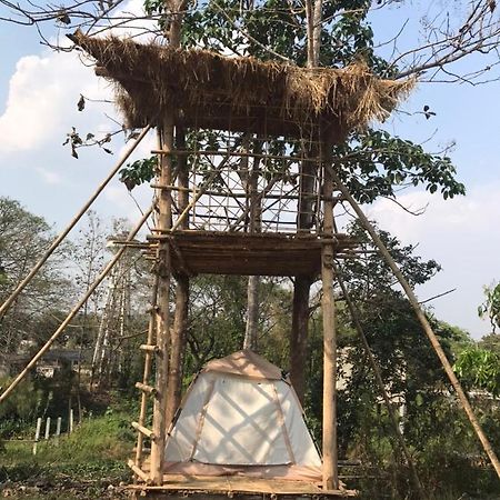 Amando_Tent Hotell Phayao Eksteriør bilde
