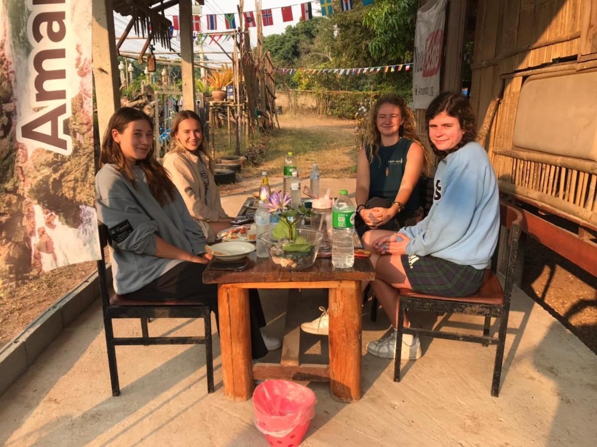 Amando_Tent Hotell Phayao Eksteriør bilde