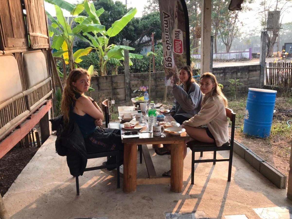 Amando_Tent Hotell Phayao Eksteriør bilde
